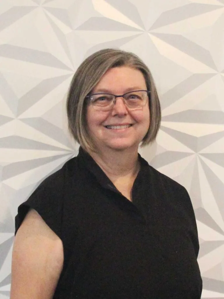 Barbara V., RDH